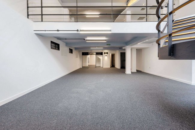 250 Goswell Road, London EC1V 7EB 15