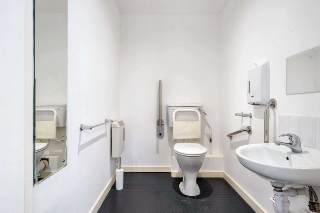 250 Goswell Road, London EC1V 7EB 15