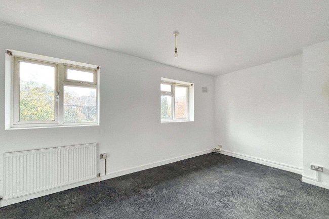 95 Melville Road, Harlesden, London NW10 8BT 6