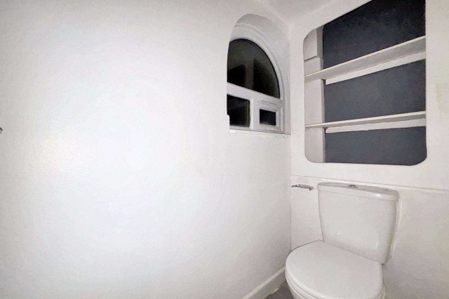 95 Melville Road, Harlesden, London NW10 8BT 6