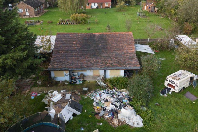 Fairview, Cornwall Road, Bowers Gifford, Basildon, Essex SS13 2LA 9