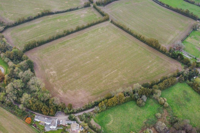 Barn and Land at Middle Amble, Chapel Amble, Wadebridge, Cornwall PL27 6EW 10