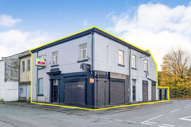 Stakes Hall Place, Blackburn, East Lancashire BB2 4UX 33