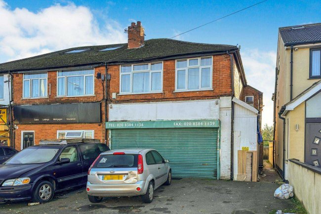 94 Lansbury Drive, Hayes, UB4 8SD 1