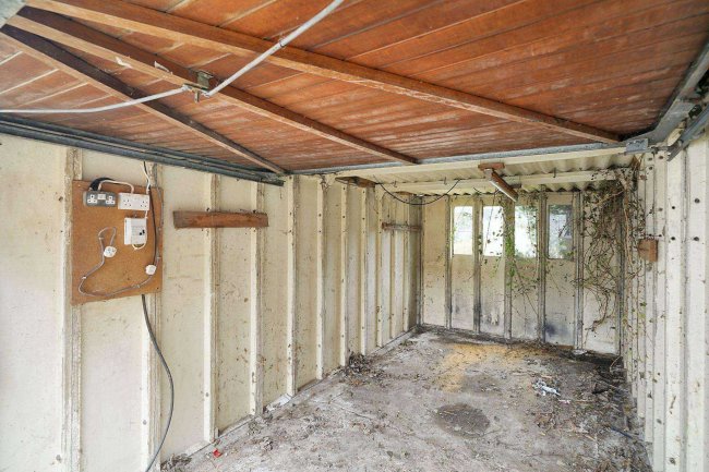 8 Avondale Rd, Aldershot, GU11 3HQ 10