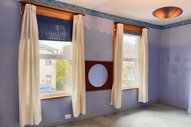 141 Hartfield Rd, Wimbledon, SW19 3TJ 4