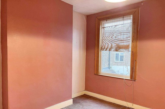 141 Hartfield Rd, Wimbledon, SW19 3TJ 4