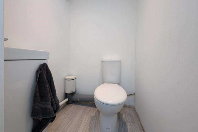 106 Stone Lane, Worthing, West Sussex BN13 2BG 7