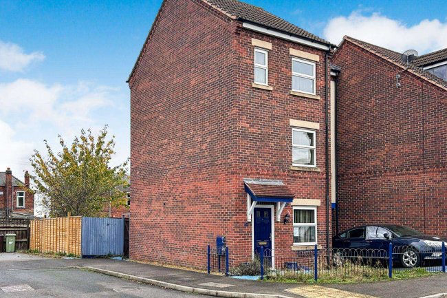 19 Pippin Close Misterton DN10 4DX 5