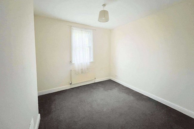 10 Canterbury Road, Ashford, TN24 8JX 6