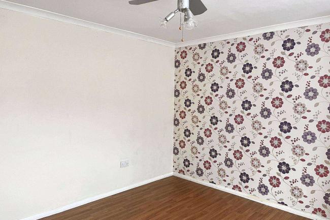 Heathlands, Chequers Lane, Walton-on-the-Hill, Surrey KT20 7ST 5