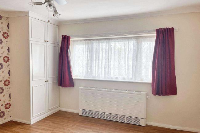 Heathlands, Chequers Lane, Walton-on-the-Hill, Surrey KT20 7ST 5