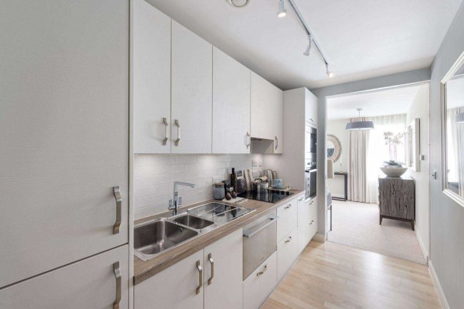 Apartment 14, Sutton Park Road, Seaford, BN25 1FA 7