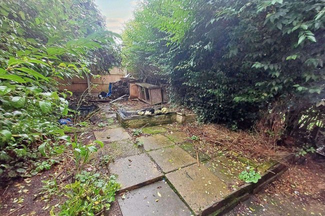 46 Sefton Road,Sale,Manchester,M33 7EW 10