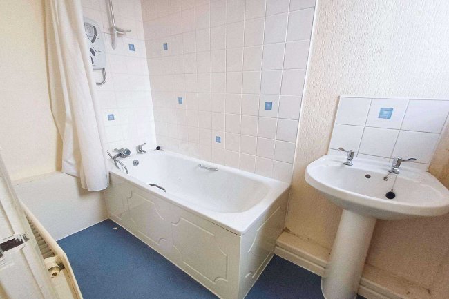 46 Sefton Road,Sale,Manchester,M33 7EW 10