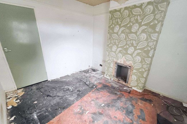 26 Moss Lane, Partington, M31 4EB 8