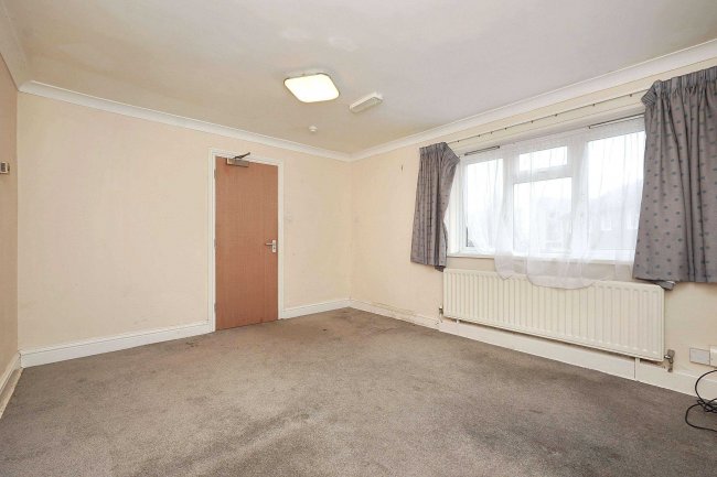 17 Sheldwich Close, Ashford, Kent, TN23 5RX 3