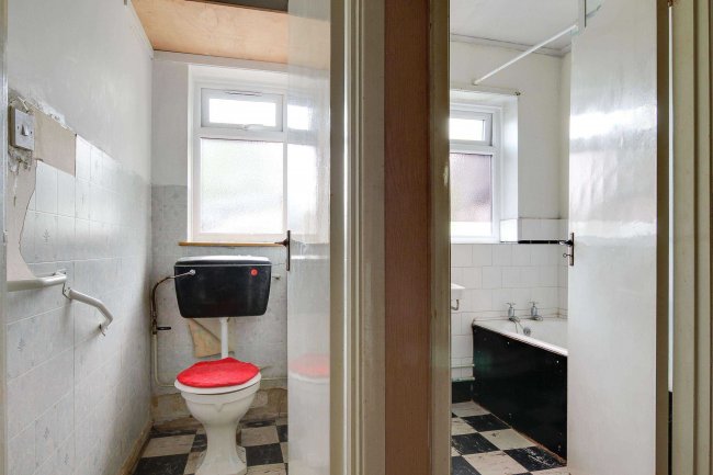 8 Ingle Close, Birchington, CT7 9EB 10