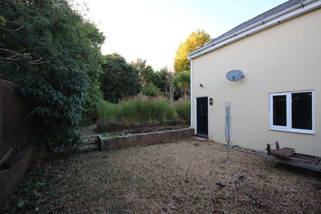 Early Cottage, Shripney Road, Bognor Regis, PO22 9NW 9