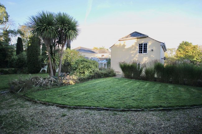 Early Cottage, Shripney Road, Bognor Regis, PO22 9NW 9