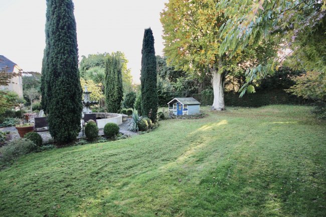 Early Cottage, Shripney Road, Bognor Regis, PO22 9NW 9