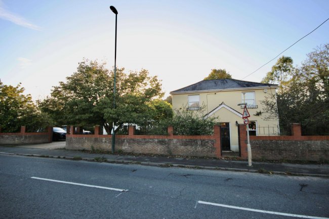 Early Cottage, Shripney Road, Bognor Regis, PO22 9NW 9