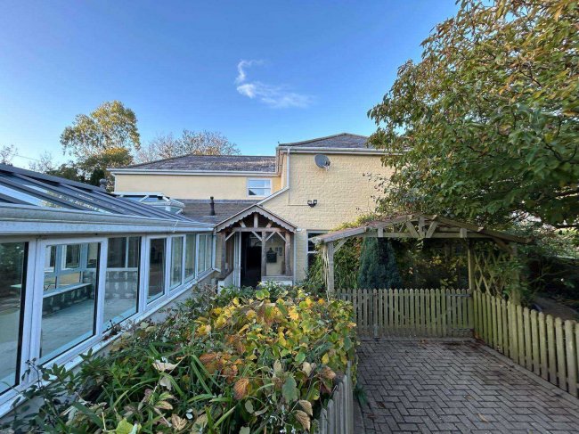 Early Cottage, Shripney Road, Bognor Regis, PO22 9NW 9