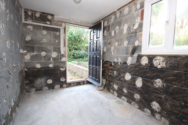 Early Cottage, Shripney Road, Bognor Regis, PO22 9NW 9