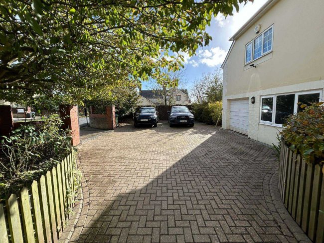 Early Cottage, Shripney Road, Bognor Regis, PO22 9NW 9