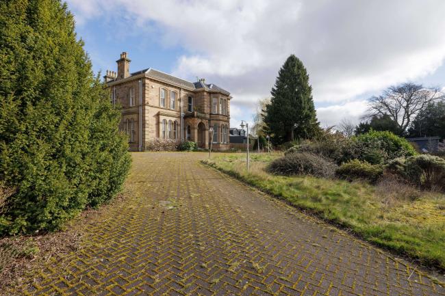 42 Victoria Road, Broughty Ferry, Dundee, Angus DD5 1BJ 5