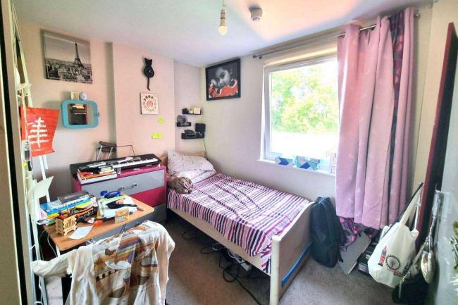 Flat 53, Regal House, Royal Crescent, Ilford, Essex, IG2 7JY 4