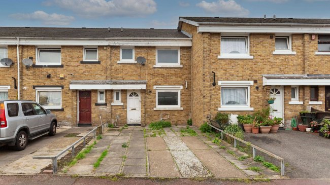 119 William Morley Close, East Ham, London, E6 1QZ 6