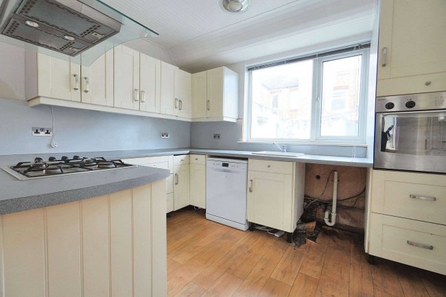 36 Rullerton Road, Wallasey, CH44 5XQ 4