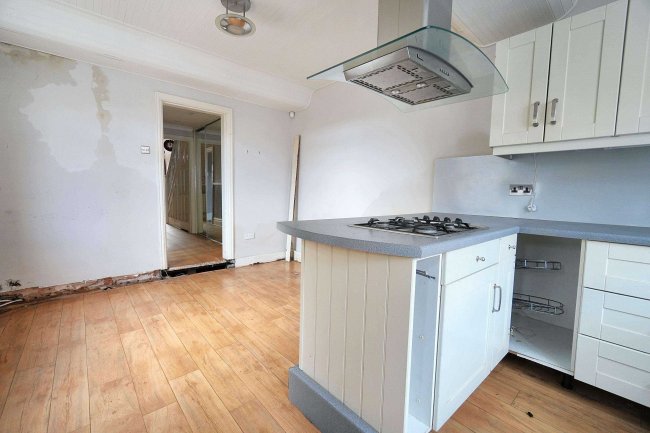 36 Rullerton Road, Wallasey, CH44 5XQ 4