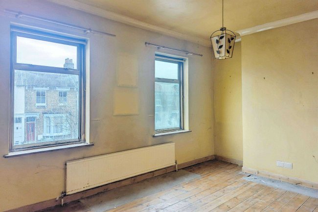 166 Fairlawn Park, Sydenham, London, SE26 5SD 2