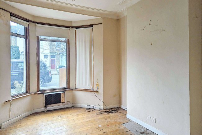 166 Fairlawn Park, Sydenham, London, SE26 5SD 2