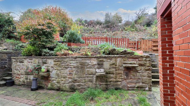 350 Wakefield Road, Denby Dale, Huddersfield, HD8 8RT 2