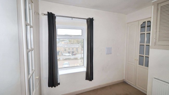 350 Wakefield Road, Denby Dale, Huddersfield, HD8 8RT 2