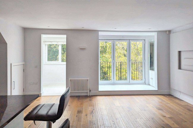 28C Langdon Road, Bromley, BR2 9JS 1