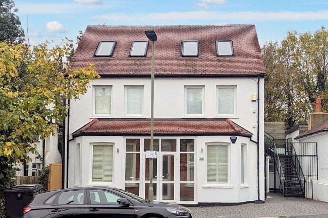 28C Langdon Road, Bromley, BR2 9JS 1
