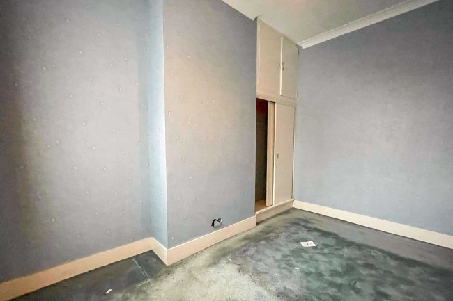 48 Avondale Road, Eastbourne, East Sussex, BN22 8JW 8