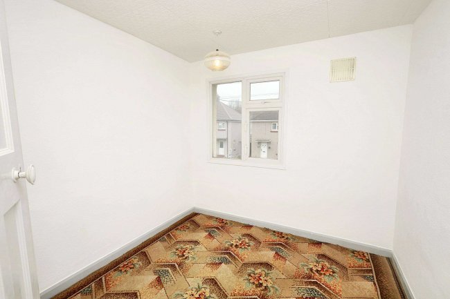 54 Colyer Road, Northfleet, Kent, DA11 8AY 7