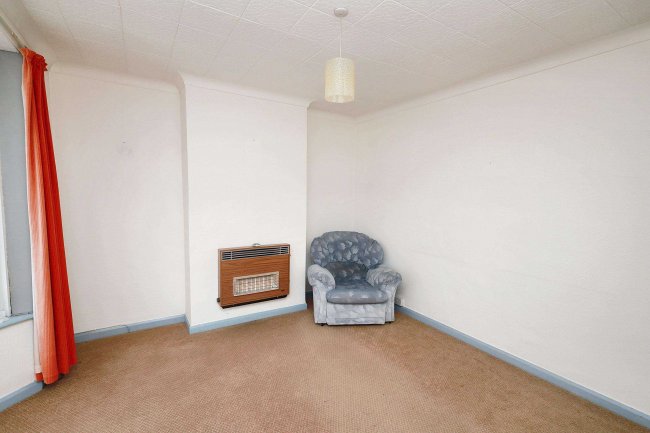 54 Colyer Road, Northfleet, Kent, DA11 8AY 7