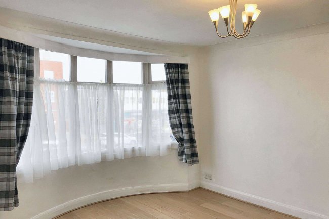 1432a London Road, Leigh On Sea, Essex, SS9 2UL 7