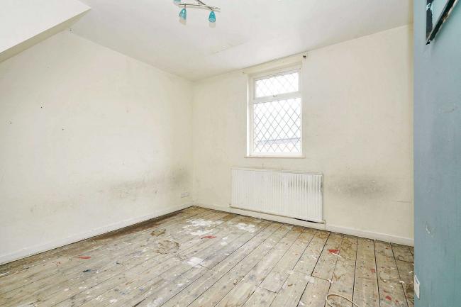 16 Fairbairn Street, Horwich, Bolton, Greater Manchester, BL6 5NF 6