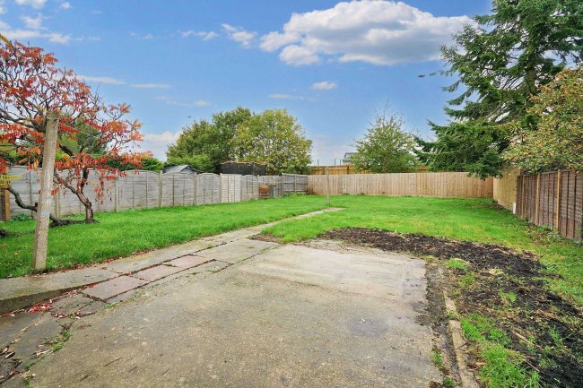 51 Green End Road, Sawtry, Huntingdon, Cambridgeshire, PE28 5UY 10