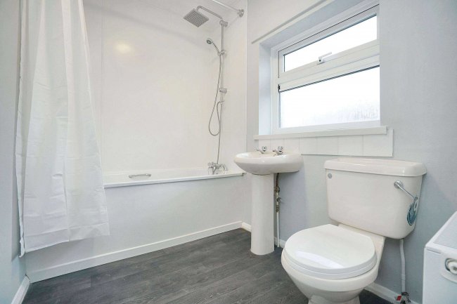 51 Green End Road, Sawtry, Huntingdon, Cambridgeshire, PE28 5UY 10