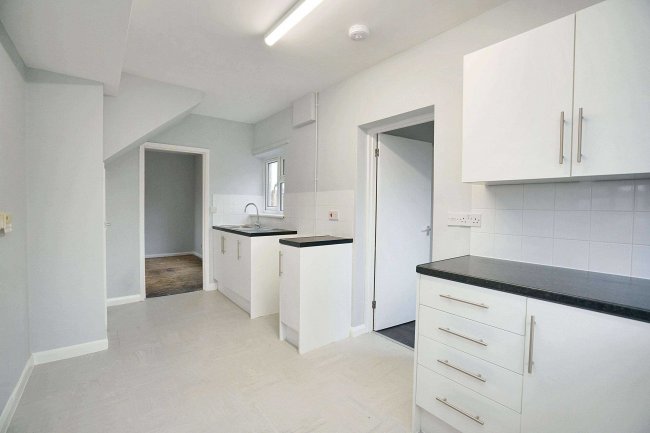 51 Green End Road, Sawtry, Huntingdon, Cambridgeshire, PE28 5UY 10