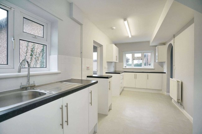 51 Green End Road, Sawtry, Huntingdon, Cambridgeshire, PE28 5UY 10