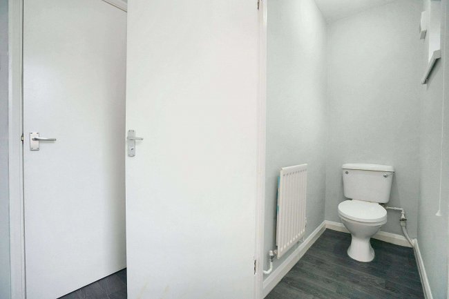 51 Green End Road, Sawtry, Huntingdon, Cambridgeshire, PE28 5UY 10